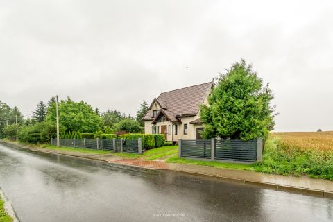 Sprzedaż Dom Ostrowin, pow. ostródzki